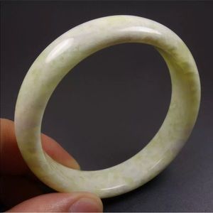100% Authentic KATHY JADE stone bangle. 60mm